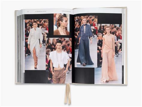 boek chloe|Chloé Catwalk (Catwalk) .